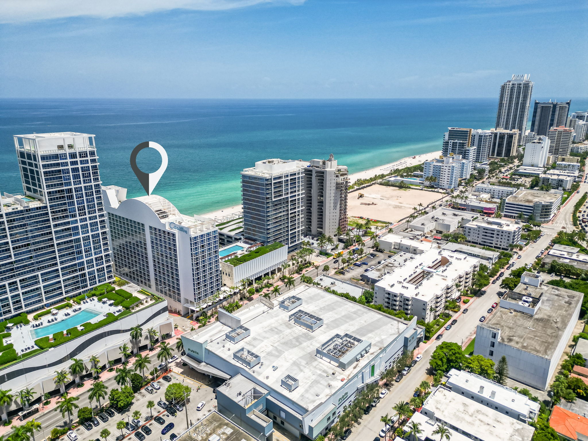 1 Bedroom King Bed / Ocean View / Balcony Unit