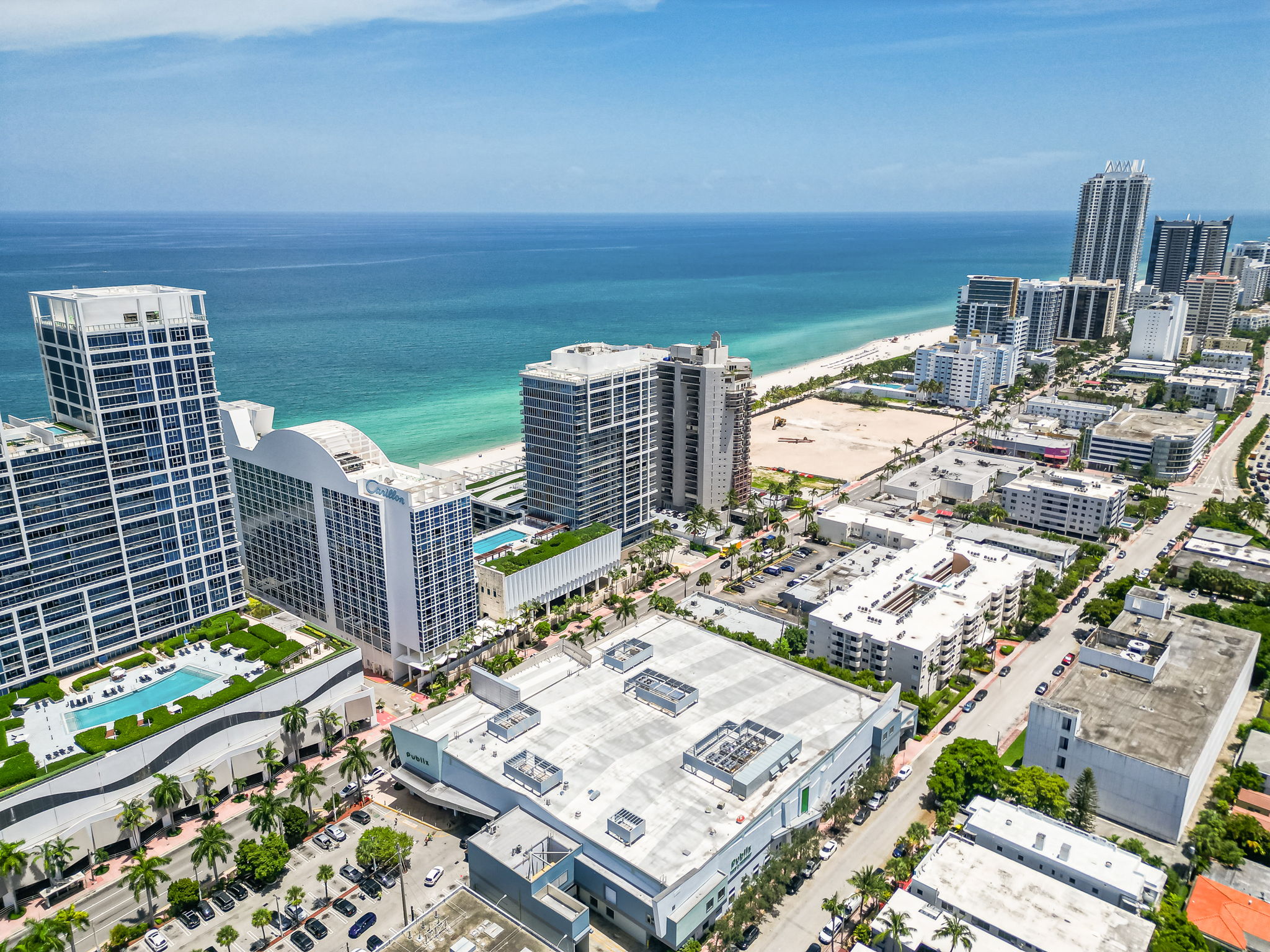 2 Bedroom Unit / 1 Bedroom King / 1 Bedroom Queen